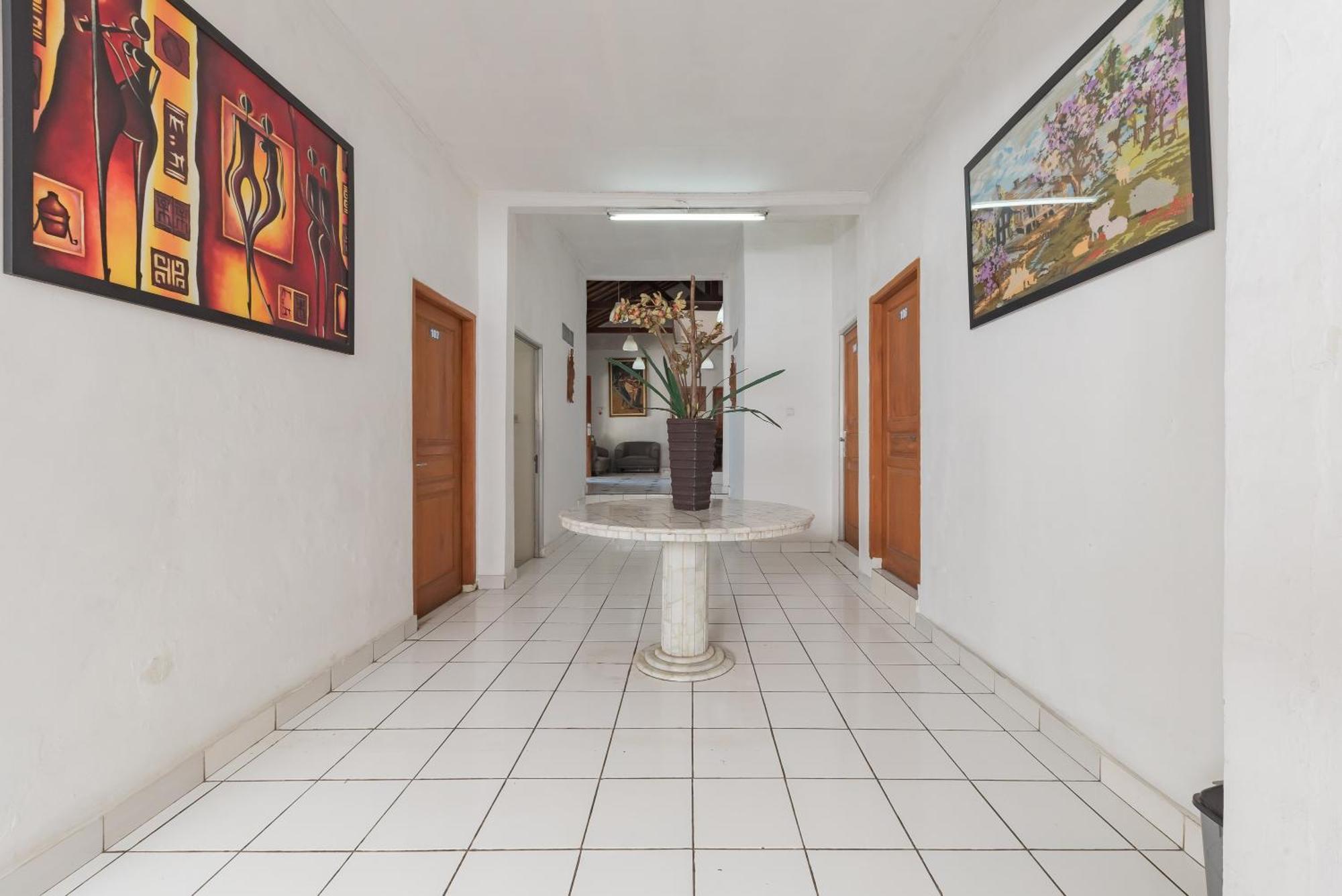 Reddoorz Syariah @ Jl Raya Sukabumi Hotel Sukaraja  Exterior photo
